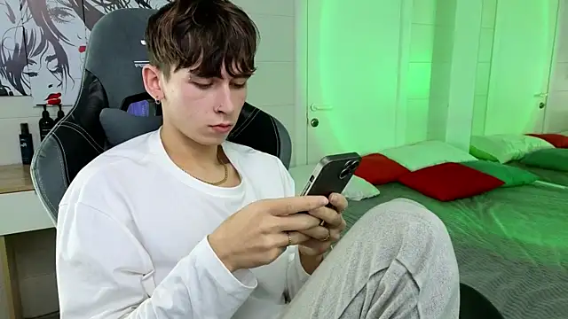 Snapshot of Bad_Boy9996 chatting on December 2024 12:59:02 AM Bad Boy9996 online show from December 2024 12:59:02 AM