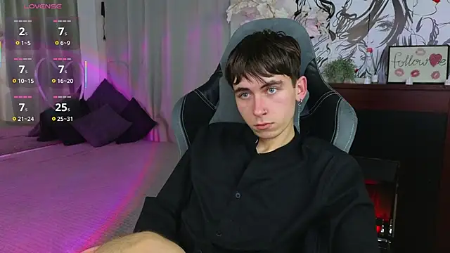 Snapshot of Bad_Boy9996 chatting on March 2025 09:13:02 PM Bad Boy9996 online show from March 2025 09:13:02 PM