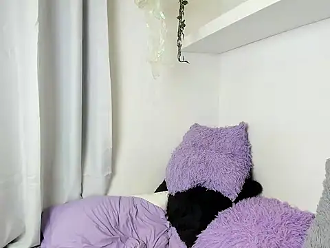 Snapshot of santy-kitty chatting on December 2024 12:55:02 AM santy-kitty online show from December 2024 12:55:02 AM