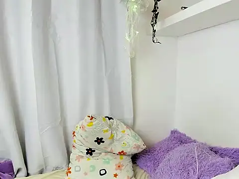 Snapshot of santy-kitty chatting on December 2024 04:55:02 AM santy-kitty online show from December 2024 04:55:02 AM