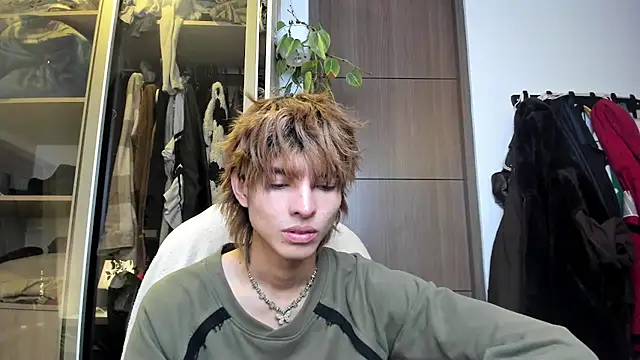 Snapshot of santy-kitty chatting on February 2025 12:14:01 AM santy-kitty online show from February 2025 12:14:01 AM