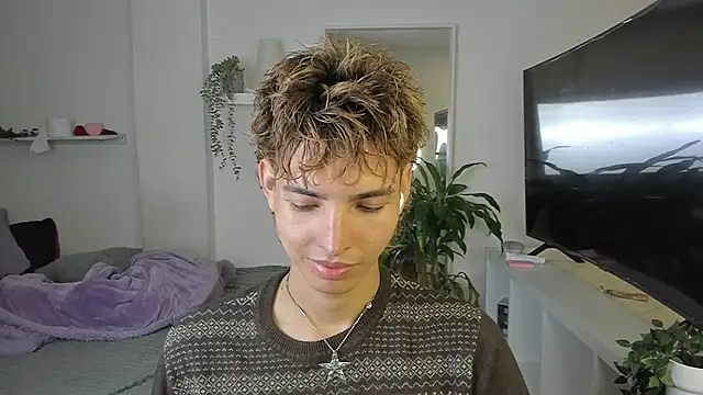 Snapshot of santy-kitty chatting on October 2025 01:29:01 AM santy-kitty online show from October 2025 01:29:01 AM