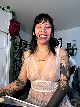 EemaHaruki online show from October 2025 09:15:01 PM