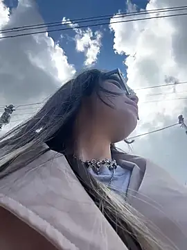 EemaHaruki online show from November 2025 06:52:02 PM