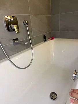 Sissy-Bee online show from January 2025 07:27:01 PM