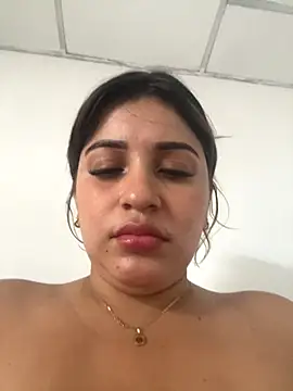 Snapshot of perlita05 chatting on November 2025 07:35:02 PM perlita05 online show from November 2025 07:35:02 PM