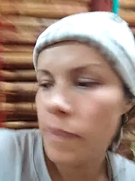 amazonafit  online show from December 2025 09:00:02 PM