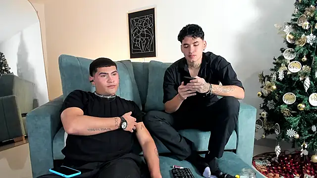 MatheoVelez online show from December 2024 11:06:02 PM