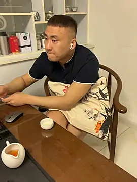 ShaoZian 1 online show from April 2026 02:41:01 PM