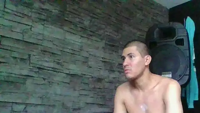 Sexylatin64 online show from November 2025 08:07:01 PM