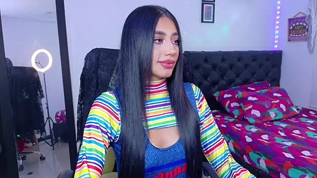 JulietaCheerr online show from October 2025 01:36:03 PM