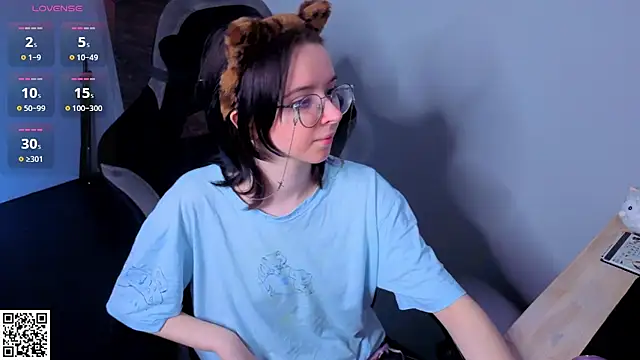 Nora Failure online show from July 2026 07:46:02 AM