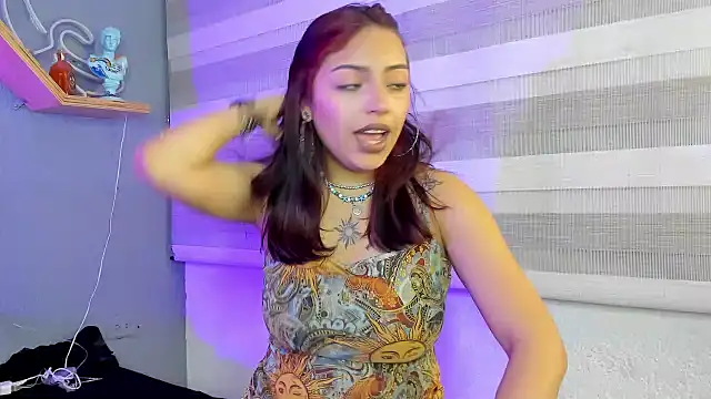 Snapshot of Liittleluaa_ chatting on January 2025 12:10:01 PM Liittleluaa online show from January 2025 12:10:01 PM