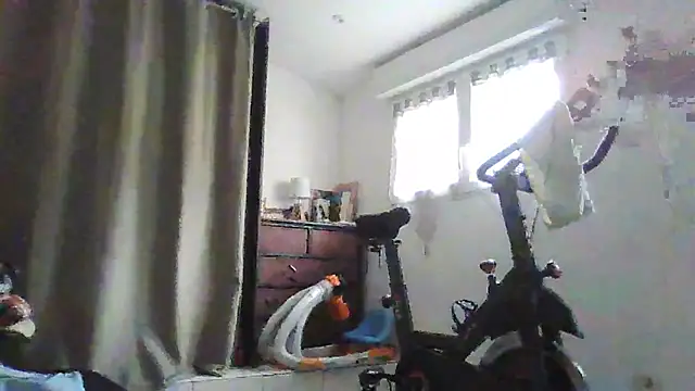 Snapshot of naturiste974 chatting on May 2026 05:25:02 AM naturiste974 online show from May 2026 05:25:02 AM