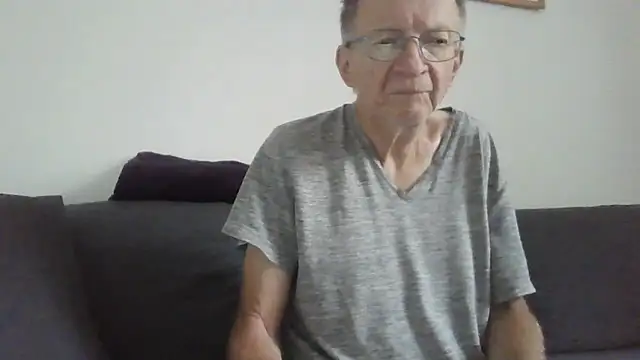 Snapshot of naturiste974 chatting on June 2026 05:20:01 AM naturiste974 online show from June 2026 05:20:01 AM