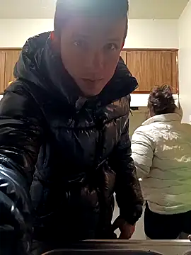 Snapshot of thebest20000 chatting on January 2025 10:37:01 PM thebest20000 online show from January 2025 10:37:01 PM