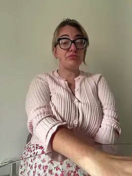 Miss Stassi online show from June 2026 08:49:02 AM