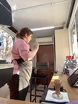 cinnabon  online show from January 2025 12:00:01 PM