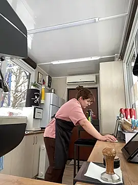 cinnabon  online show from February 2025 08:27:02 AM