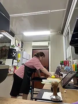 cinnabon  online show from March 2025 03:40:02 PM