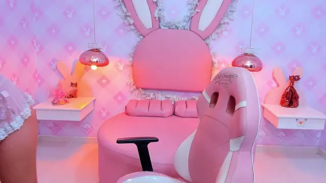 Saraa Skinny online show from February 2025 11:53:01 AM