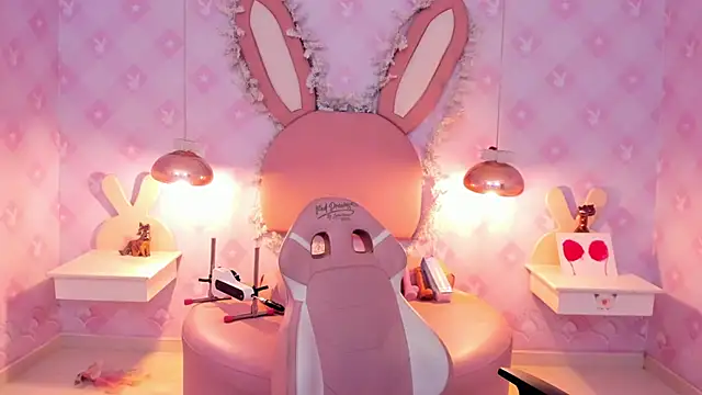 Saraa Skinny online show from February 2025 05:47:02 PM