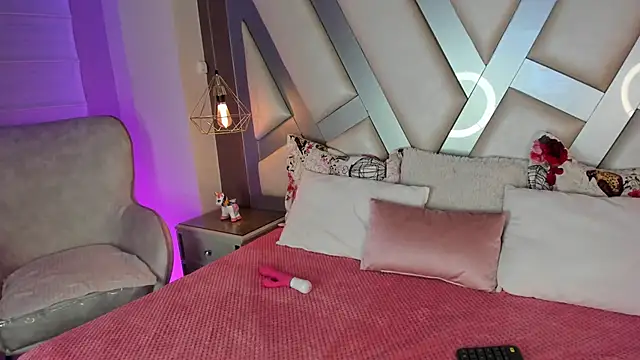 Amber villalobos  online show from November 2025 04:23:02 AM