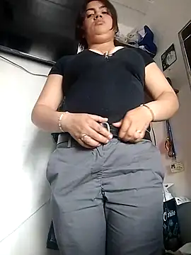 naughty-sharlot online show from November 2025 08:31:01 PM