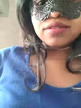 Snapshot of Bella_Luna18 chatting on January 2025 08:52:01 AM Bella Luna18 online show from January 2025 08:52:01 AM