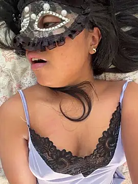 Snapshot of Bella_Luna18 chatting on March 2026 09:53:02 AM Bella Luna18 online show from March 2026 09:53:02 AM