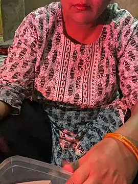 Tameesh sexy mistress online show from June 2026 04:31:01 PM