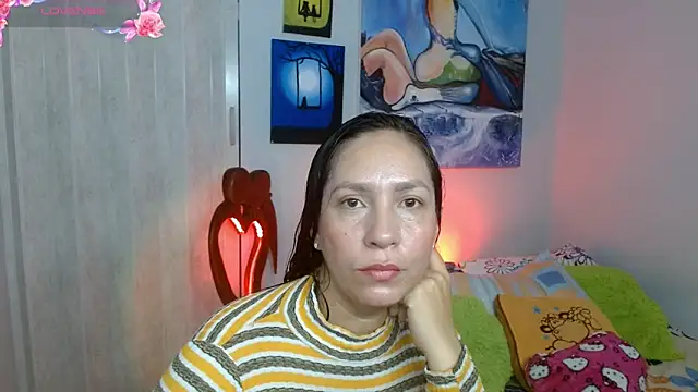 naihroby online show from October 2025 10:10:01 PM