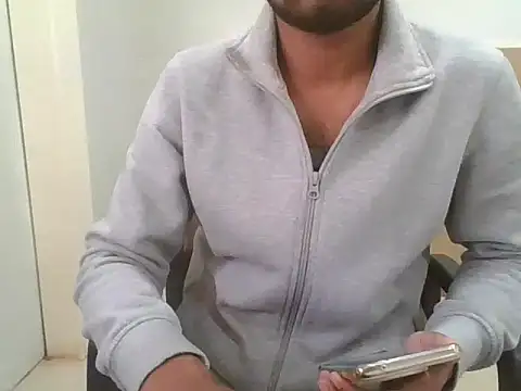 Ishan003 online show from January 2025 04:44:01 AM