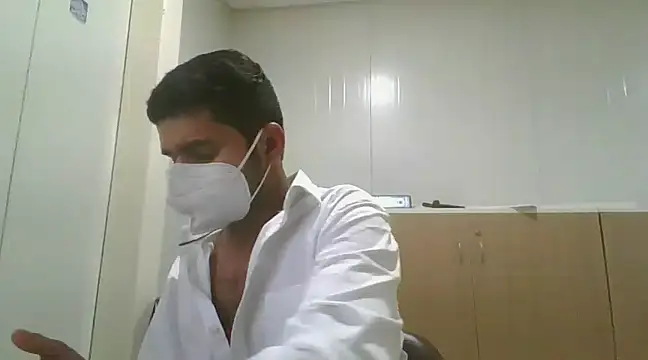 Ishan003 online show from February 2025 09:47:02 AM