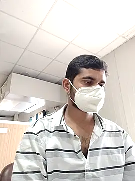 Ishan003 online show from February 2025 05:20:01 AM