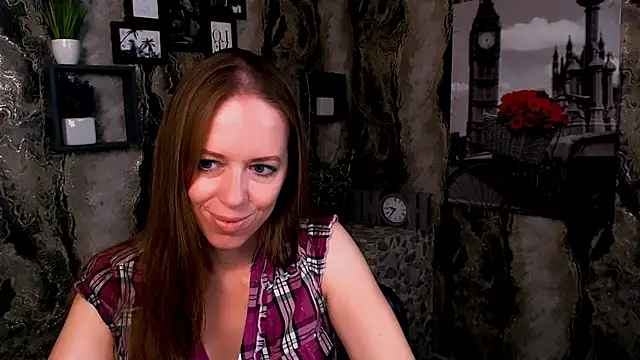 Snapshot of GloriaSi_ chatting on June 2026 02:56:02 AM GloriaSi online show from June 2026 02:56:02 AM