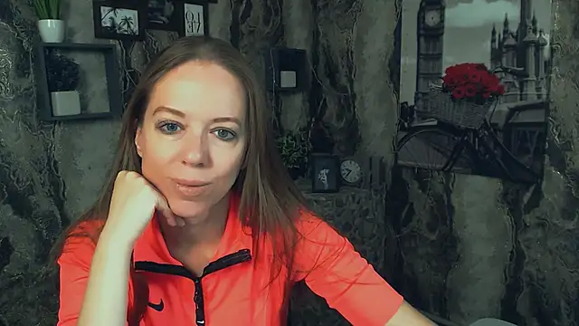 Snapshot of GloriaSi_ chatting on August 2026 04:00:01 AM GloriaSi online show from August 2026 04:00:01 AM
