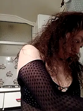 Snapshot of RamyLove36 chatting on February 2025 01:41:01 PM RamyLove36 online show from February 2025 01:41:01 PM