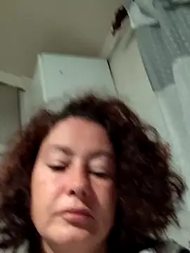 Snapshot of RamyLove36 chatting on November 2025 05:18:02 AM RamyLove36 online show from November 2025 05:18:02 AM