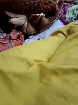 Snapshot of Bhabhi_desi12 chatting on February 2025 04:14:01 PM Bhabhi desi12 online show from February 2025 04:14:01 PM