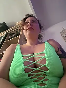 Snapshot of Yanacool007 chatting on March 2025 07:41:01 AM Yanacool007 online show from March 2025 07:41:01 AM