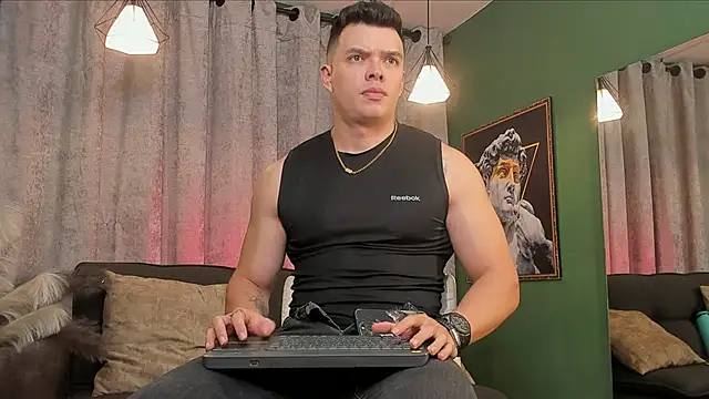 Jake Tylerr  online show from December 2025 08:38:02 PM