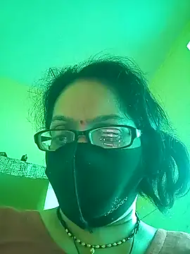 heenage online show from February 2025 05:58:02 AM