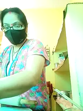 heenage online show from February 2025 05:52:01 AM