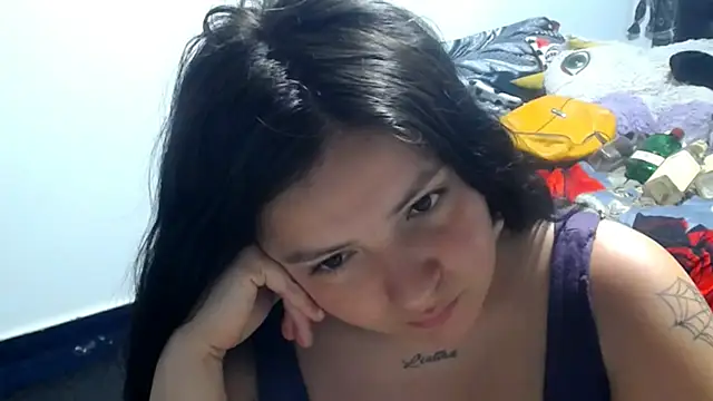 Snapshot of shopyymessyy chatting on January 2025 11:08:01 PM shopyymessyy online show from January 2025 11:08:01 PM