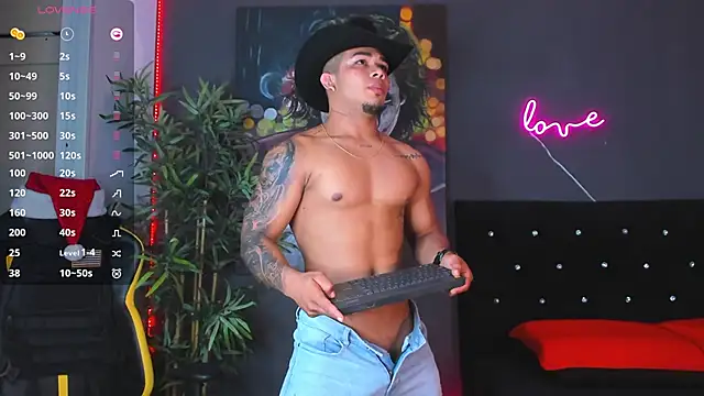 Snapshot of jordan_mayers02 chatting on December 2024 09:43:02 AM jordan mayers02 online show from December 2024 09:43:02 AM