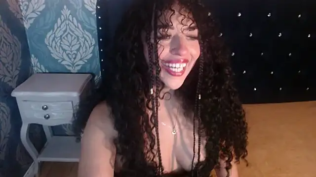 Sofiacowperx online show from November 2025 08:21:02 PM