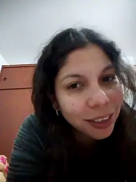 Snapshot of Carliina_Soussa chatting on March 2025 04:34:02 AM Carliina Soussa online show from March 2025 04:34:02 AM