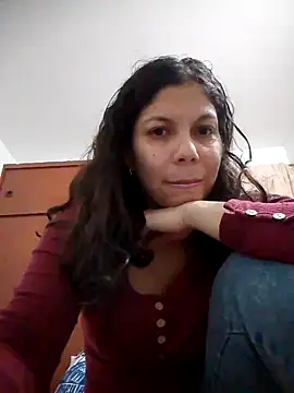 Snapshot of Carliina_Soussa chatting on March 2025 10:17:02 PM Carliina Soussa online show from March 2025 10:17:02 PM