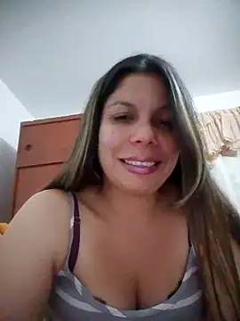 Snapshot of Carliina_Soussa chatting on September 2025 12:32:02 AM Carliina Soussa online show from September 2025 12:32:02 AM